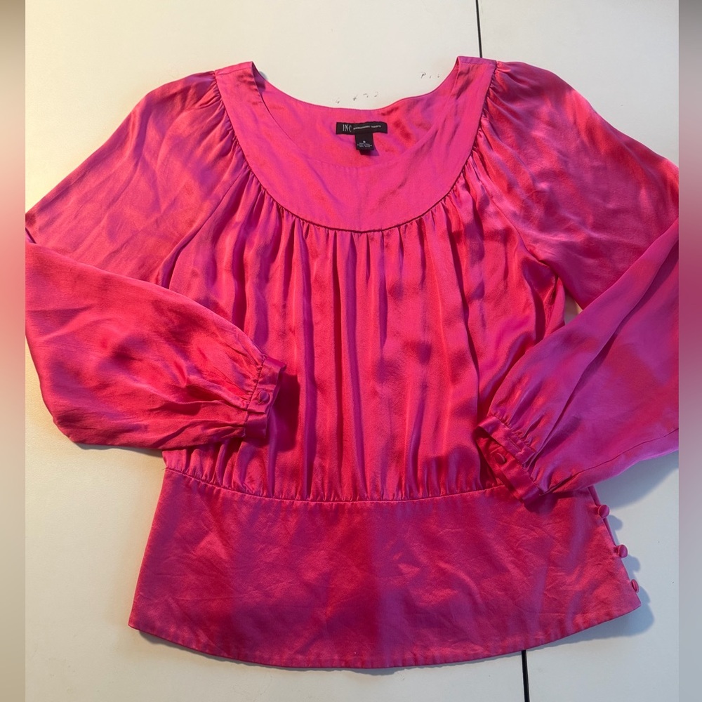 INC 100% silk valentine date pink blouse, buttons on sleeves & waistband sz 8